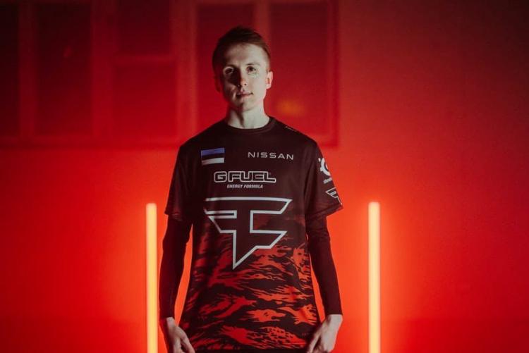 ropz oficjalnie przeniesiony do FaZe Clan