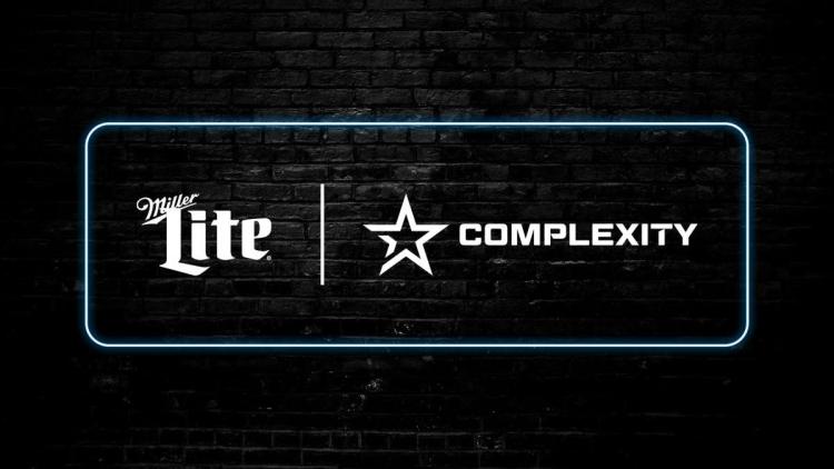 Complexity Gaming rozszerza współpracę z Miller Lite