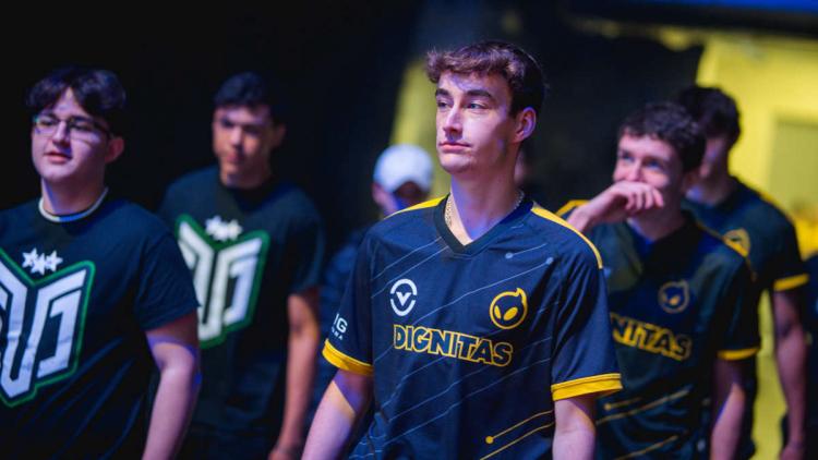 ApparentlyJack opuszcza Dignitas