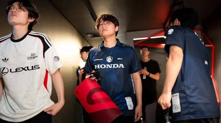 Team Liquid nakłada grzywnę na Rainbow Six Siege Pro po tym, jak Honda zakończyła sponsoring z powodu kontrowersyjnego postu