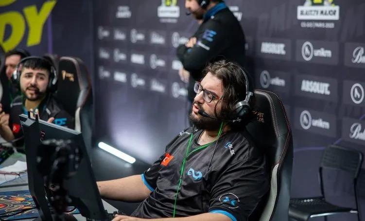Ömer "imoRR" Karataş z Eternal Fire i 10 tureckich influencerów zatrzymanych w śledztwie dotyczącym promocji hazardu
