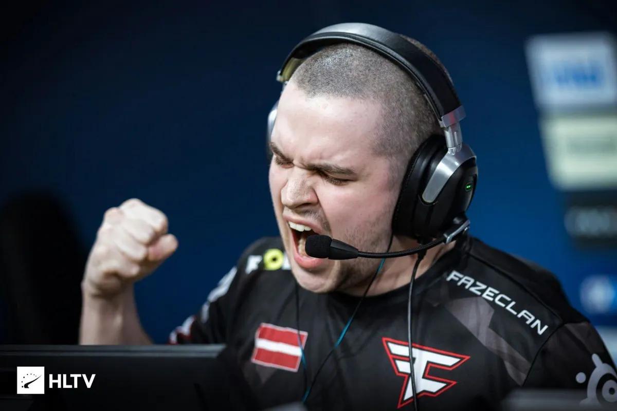 broky powraca do głównego składu FaZe CS2