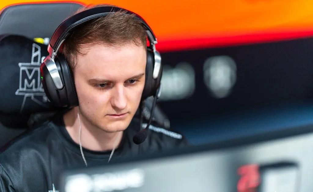 XotiC opuszcza NRG po pięciu miesiącach pracy w zespole