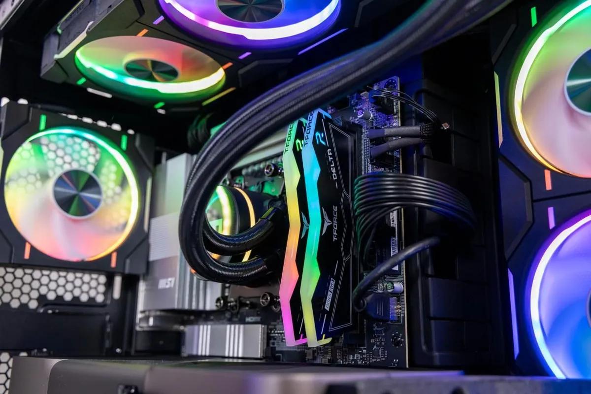 Lenovo: Ceny pamięci RAM mogą nigdy nie powrócić do poprzednich poziomów, ponieważ branża stoi w obliczu długoterminowych zmian