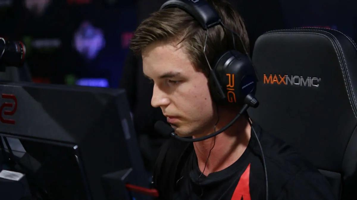 dev1ce może wkrótce wrócić do Astralis