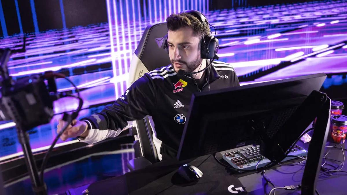 mixwell osiągnął porozumienie w sprawie przejścia do Team Heretics