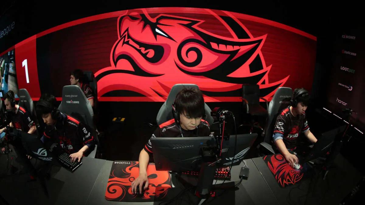 Valve przetwarza strukturę cyklu RMR- przed majorem z BLAST