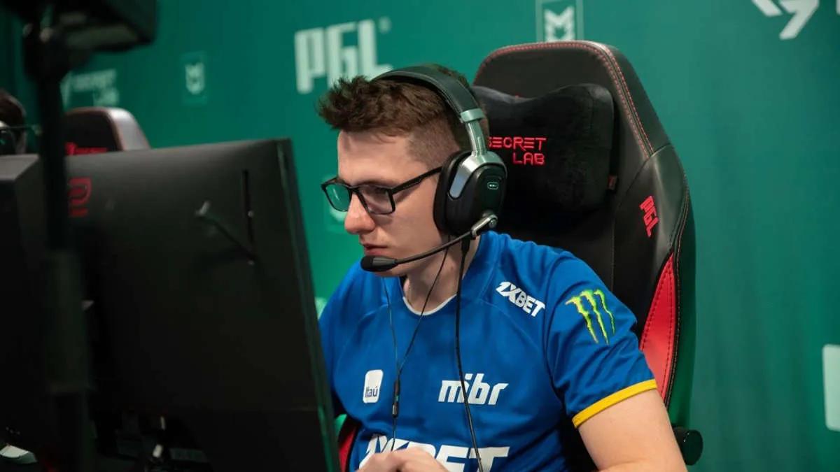 WOOD 7 wyjaśnionych transferów zimowych Fluxo