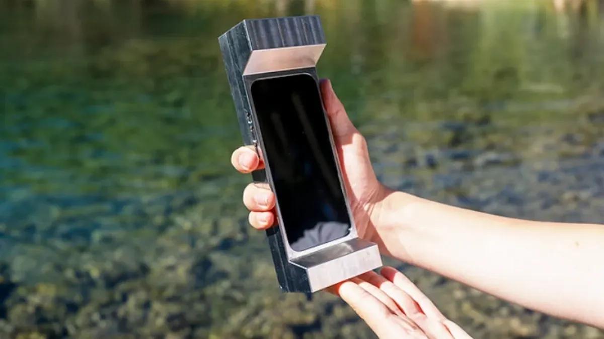 Matter Neuroscience przedstawia etui na telefon o wadze 6 funtów, które ma ograniczyć uzależnienie od ekranu