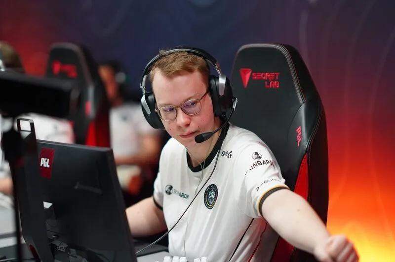 Po trudnym sezonie: hyped Leaves BIG
