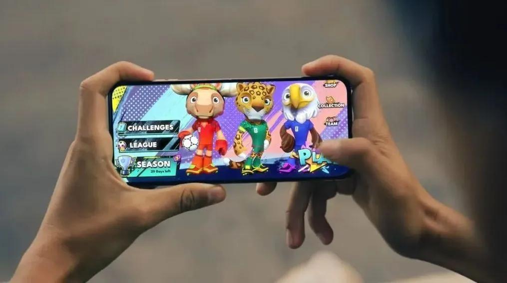 Motorola zostaje oficjalnym partnerem FIFA Heroes w zakresie smartfonów