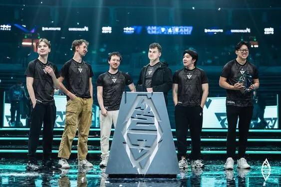 Tundra Esports rozstaje się ze swoim składem Dota 2, ponieważ cały skład dołącza do 1. tygodnia