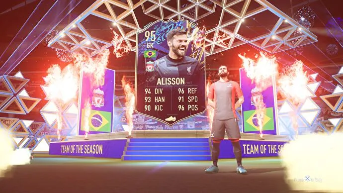 Będą loot boxy – mimo zakazów EA nie planuje usuwać paczek z FIFA 23. Fot. 1